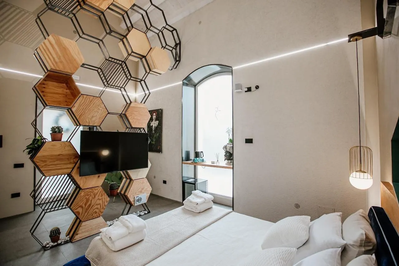Ficopala Suites Syracuse Guest house